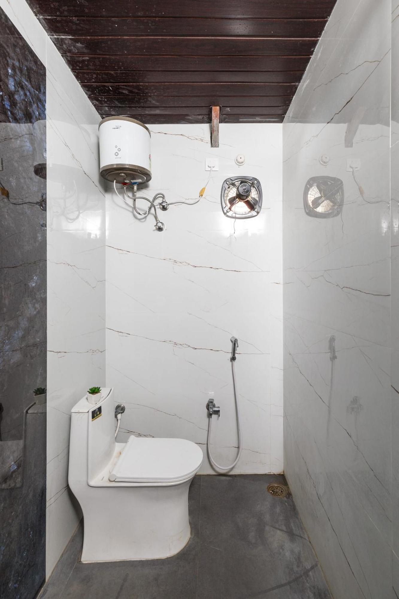 Aqua Lagoon Villa By Secret Turtle Pvt Pool Private Lawn Secunderabad Екстер'єр фото