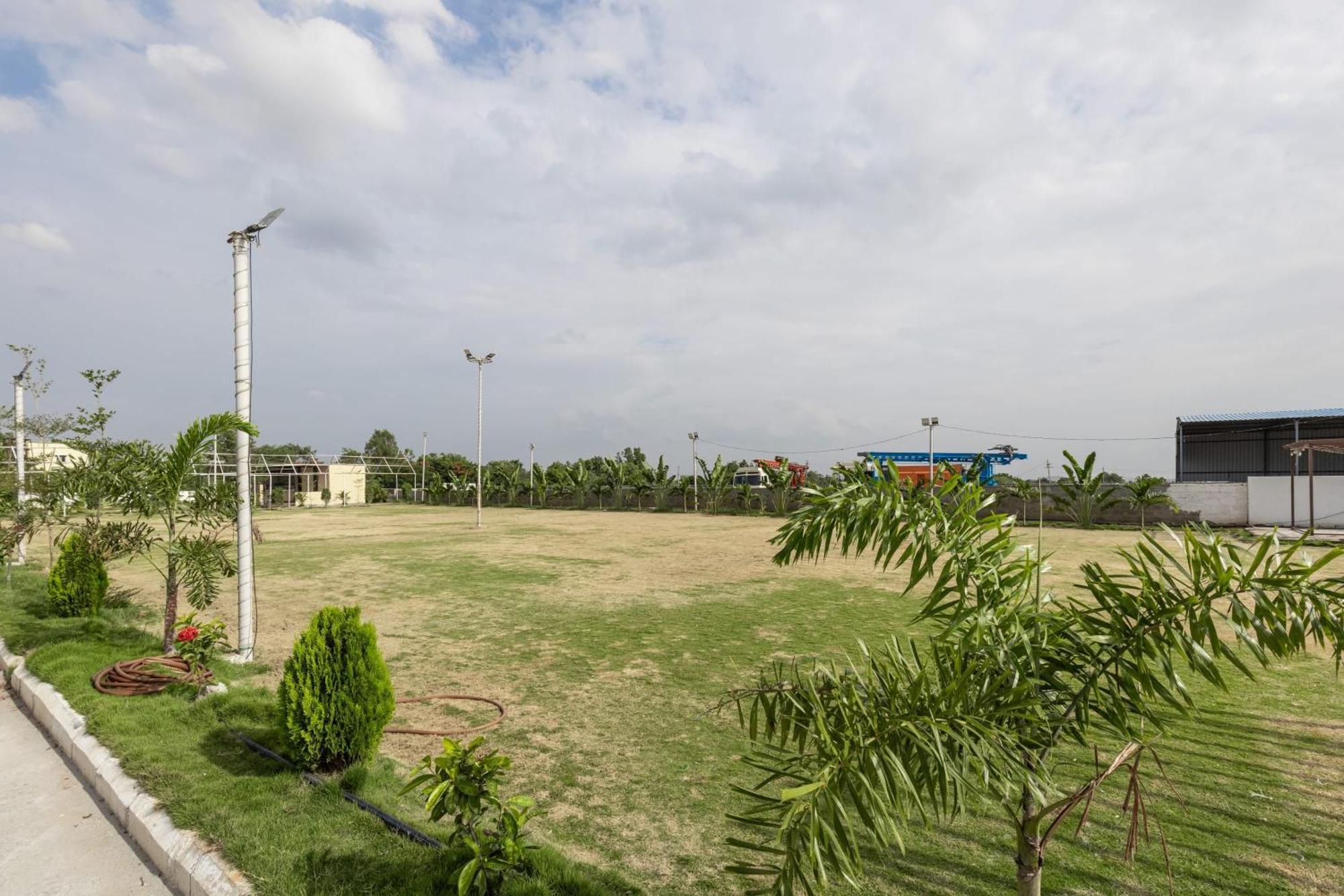 Aqua Lagoon Villa By Secret Turtle Pvt Pool Private Lawn Secunderabad Екстер'єр фото