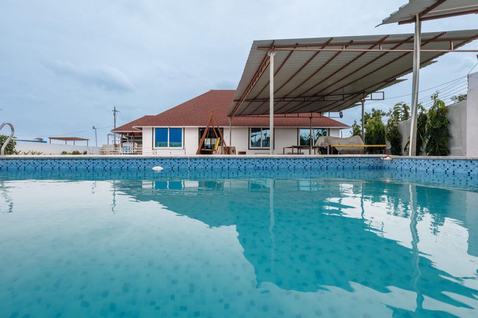 Aqua Lagoon Villa By Secret Turtle Pvt Pool Private Lawn Secunderabad Екстер'єр фото